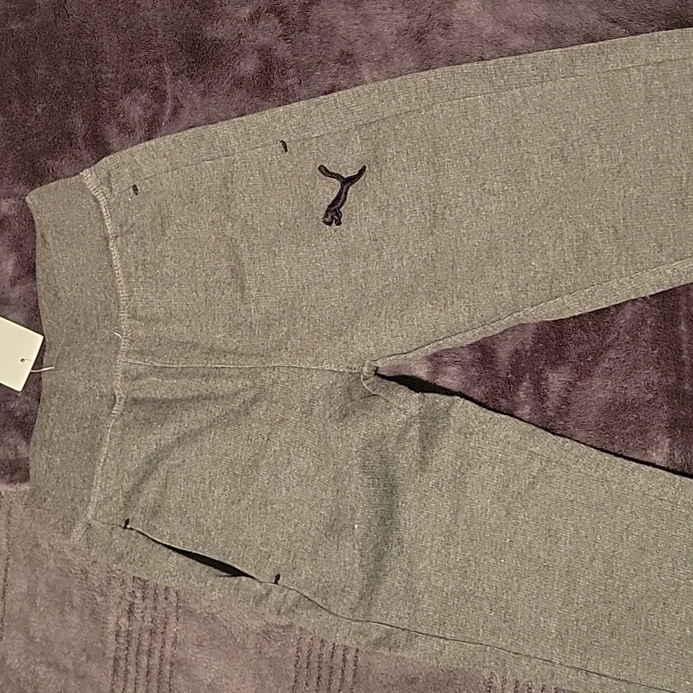 Puma sweatpants size 4